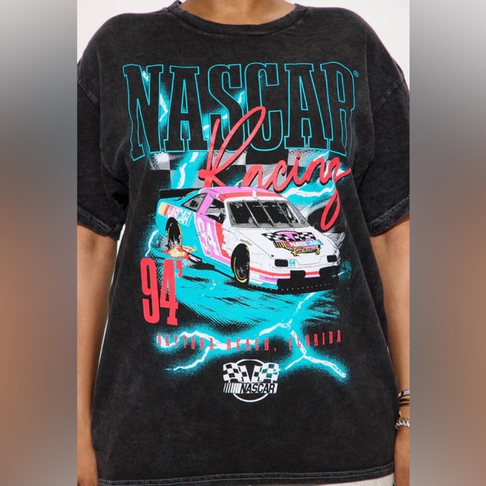 NWT! (XL) Black Nascar Racing 94 Daytona Beach Florida Graphic T-Shirt Loose Fit